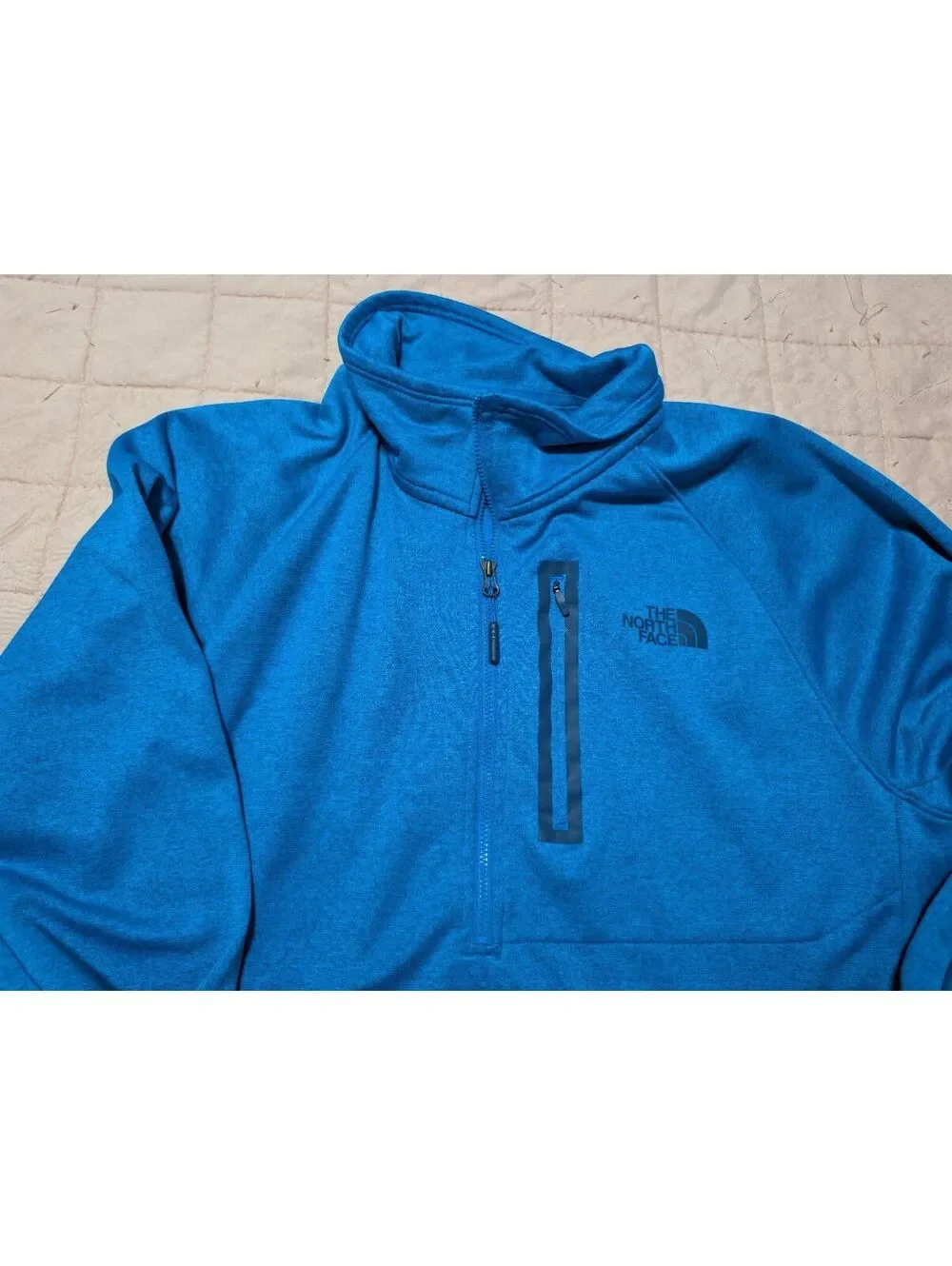 The North Face Men's Large Blue Quarter Zip Pullover Fleece Sweatshirt